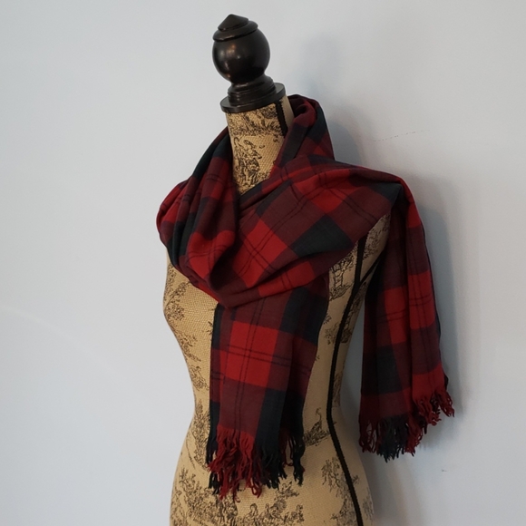 Plaid Wool Scarf - Picture 2 of 4